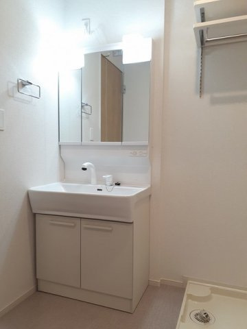 リアンの独立洗面台|使いやすい洗面所です