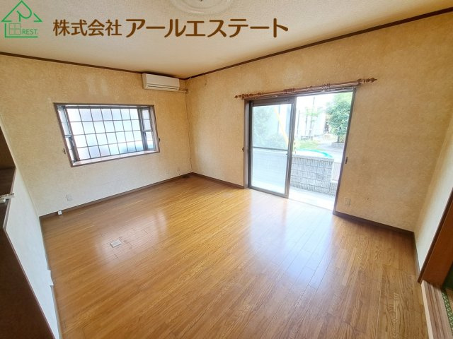 姫路市御国野町深志野　　JR「御着駅」徒歩16分の居間・リビング