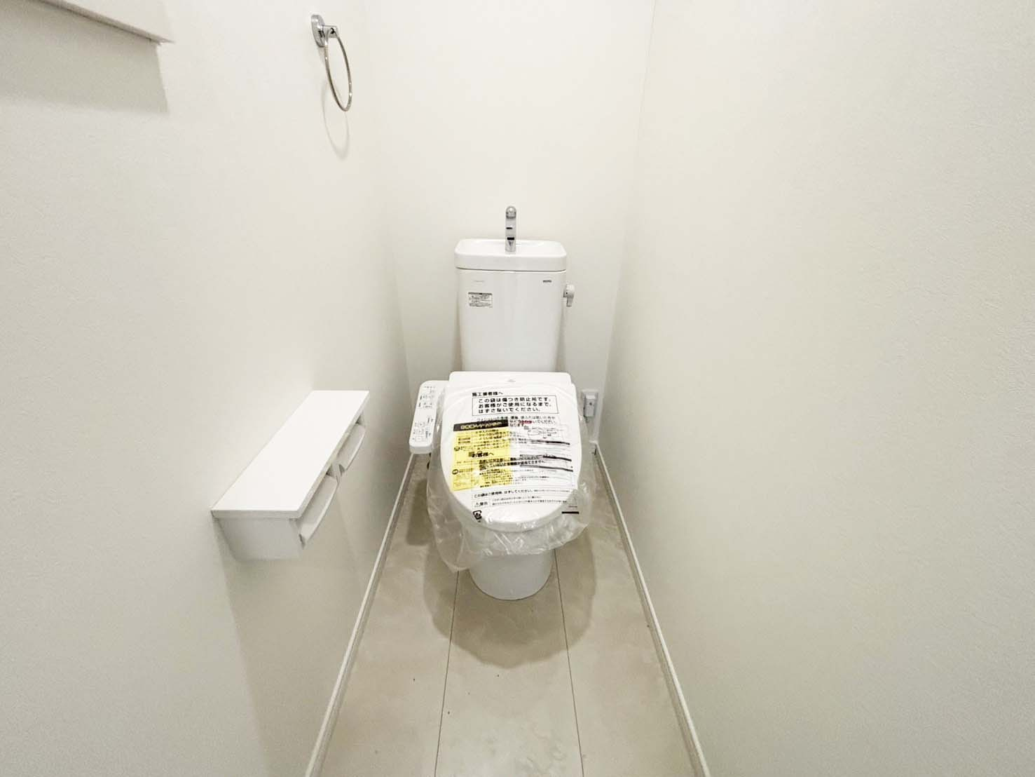 東灘区鴨子ヶ原3丁目新築一戸建のトイレ