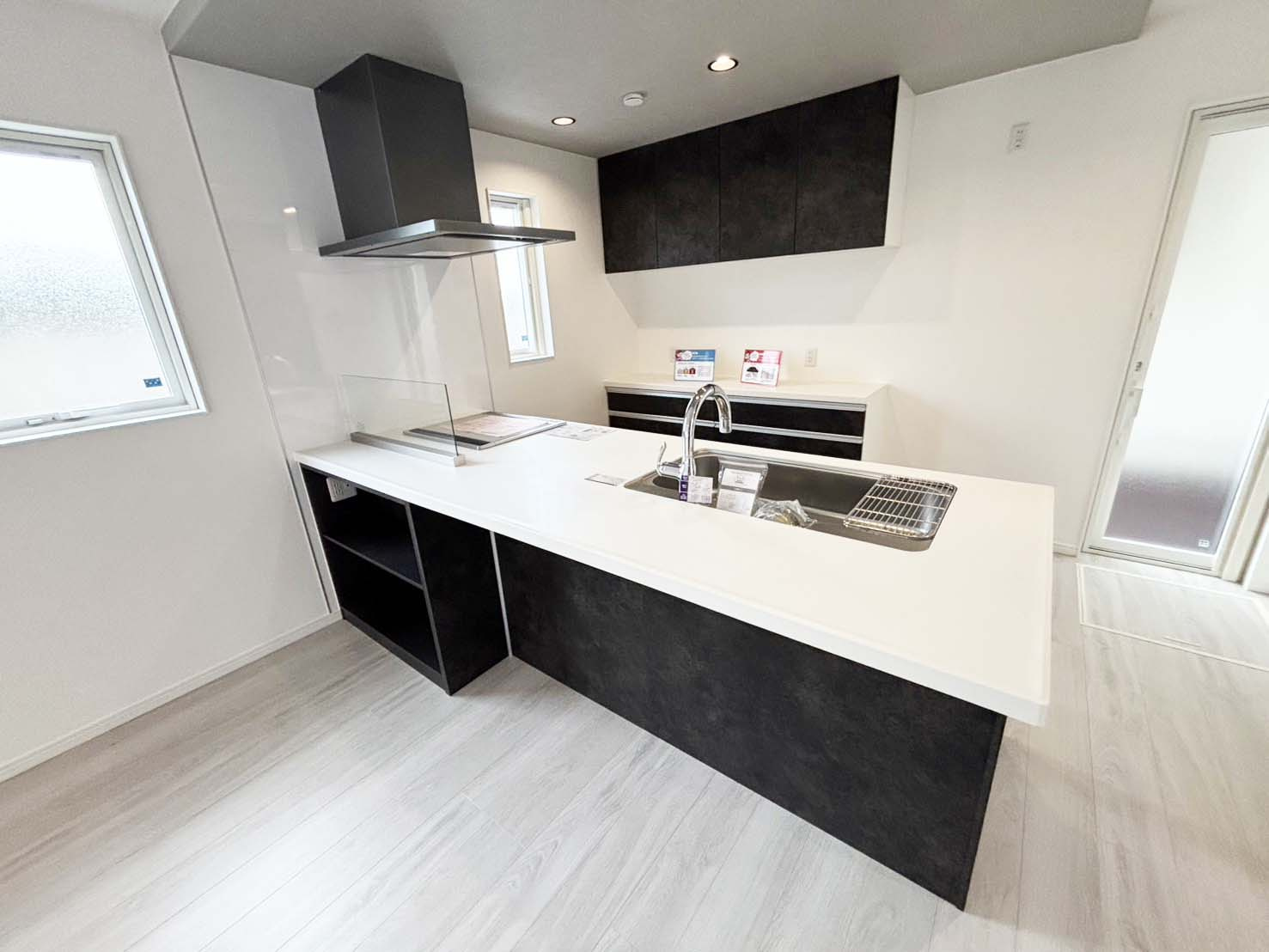 東灘区鴨子ヶ原3丁目新築一戸建のキッチン