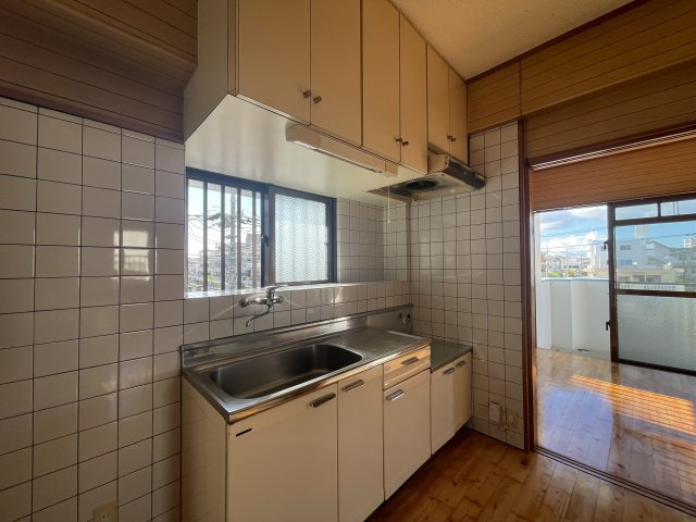 【キッチン】 | 国吉ビル