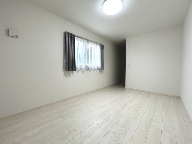 中古住宅　稲里の洋室