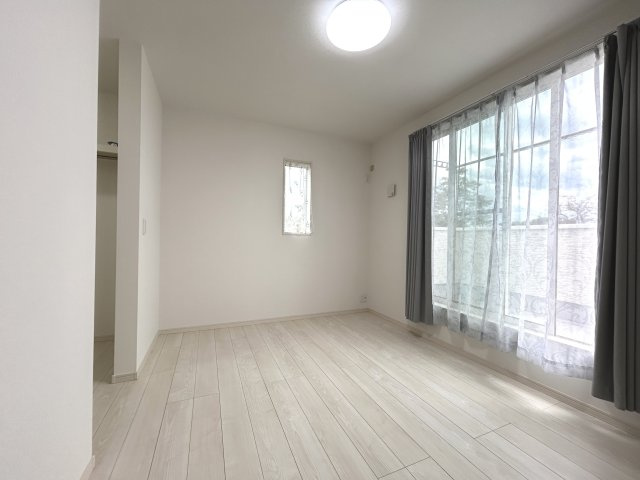 中古住宅　稲里の洋室