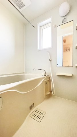 フィオーレＮＳ　Ⅳ－Ｄの浴室|お風呂です