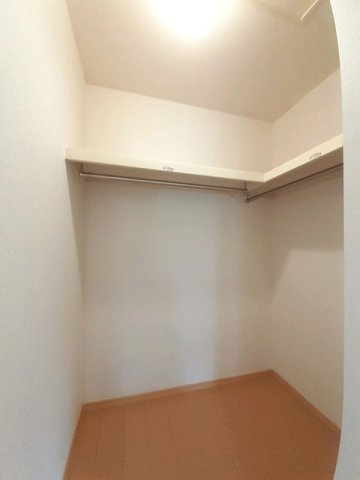 センスの収納|こまごまとしたものを収納できそうですね