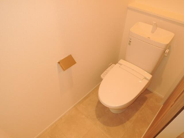 シャネル　メゾンのトイレ