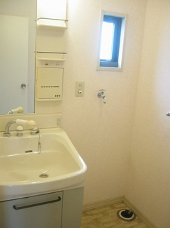 【洗面所】 | ツイン・ベル | 明るい洗面所です