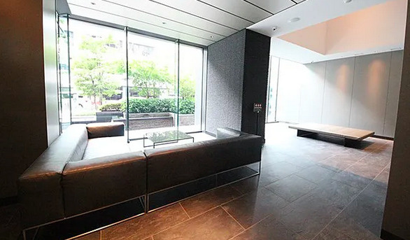 ＲＪＲ堺筋本町タワーのロビー