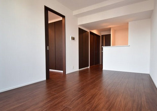 ＲＪＲ堺筋本町タワーの居間・リビング