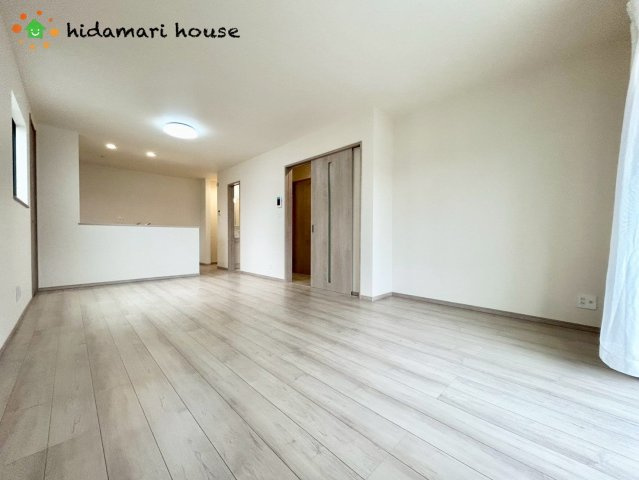 北区吉野町2丁目191番　新築戸建　ハートフルAの居間・リビング|LDK：17.7Ｊ