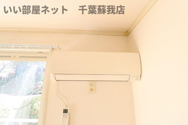 ファーストヴューラ　八番館のその他|エアコン