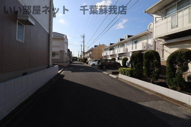 ファーストヴューラ　八番館の周辺