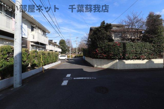 ファーストヴューラ　八番館の周辺