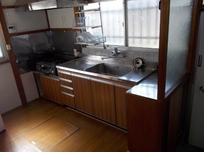 【キッチン】 | 第２嶋田荘 | コンパクトなキッチンで掃除もラクラク