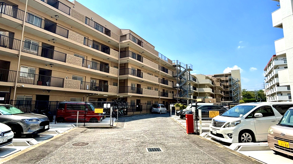 【駐車場】の画像