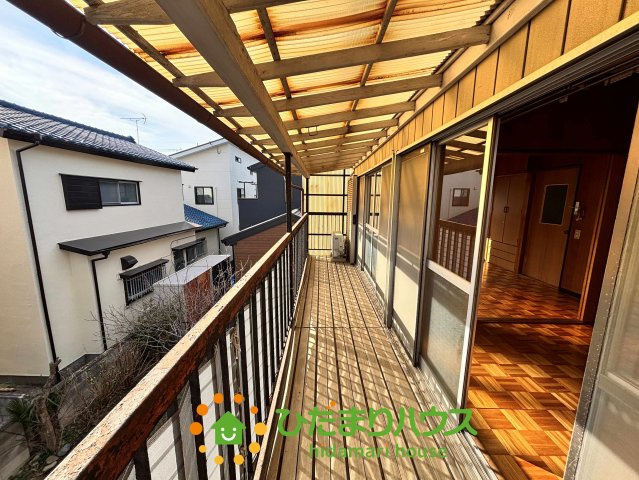 幸手市千塚　中古一戸建てのバルコニー
