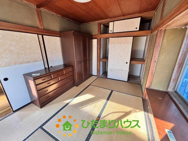 幸手市千塚　中古一戸建ての収納