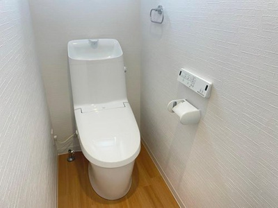 【トイレ】 | 寒河江市西根【新築建売】 | 節水タイプのトイレは水道代の節約に繋がります。