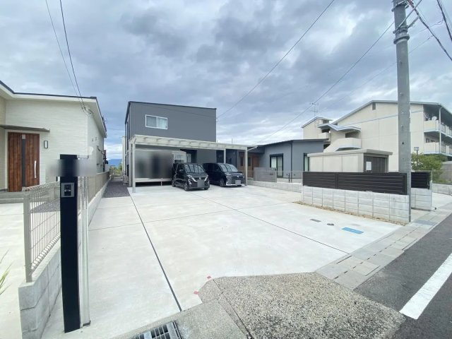 野洲市木部　中古戸建の外観