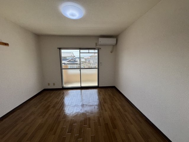 パークサイドⅡの居間・リビング