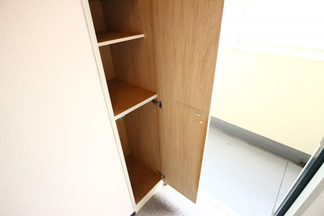 クレスタ舞子の収納