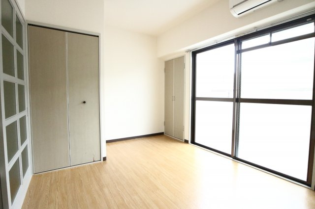 クレスタ舞子の寝室