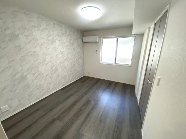 プレミア西条中央Ｂ棟の寝室