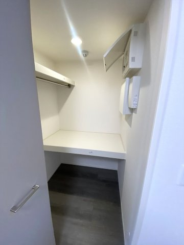 プレミア西条中央Ｂ棟の収納