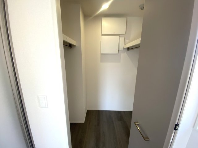 プレミア西条中央Ｂ棟の収納