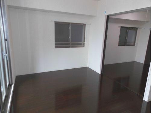 ピニエール浦和岸町の寝室|★オールフローリング・フラットフロアーの居室です。★