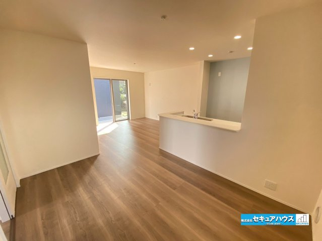 【同施工物件ご案内可能】知多市寺本台3丁目 全2棟の内観：施工例|【LDKイメージ】
◆日当たりが良く温かい広々リビングは家族の団らんスペースになります。