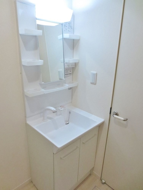 トレーヴォの洗面所