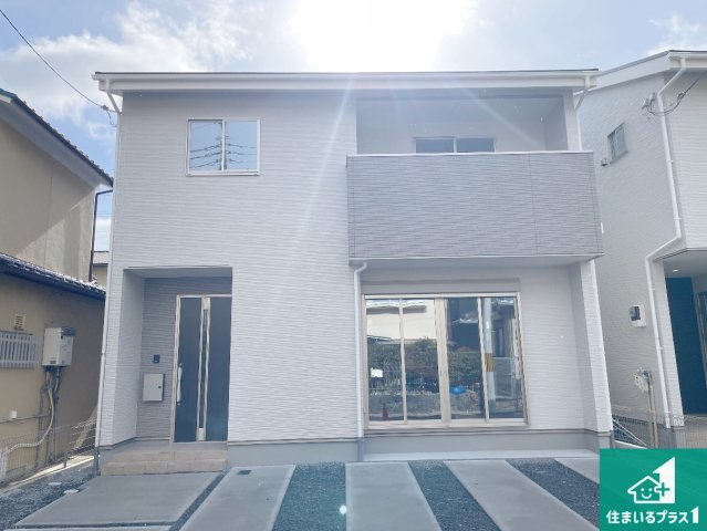 京都市西京区山田車塚町　第3期　新築一戸建てのトイレ|シンプルなトイレは落ち着く空間！お手入れも簡単です！