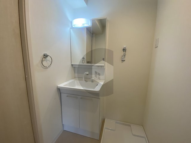 vida feliz TAKAIDAの独立洗面台