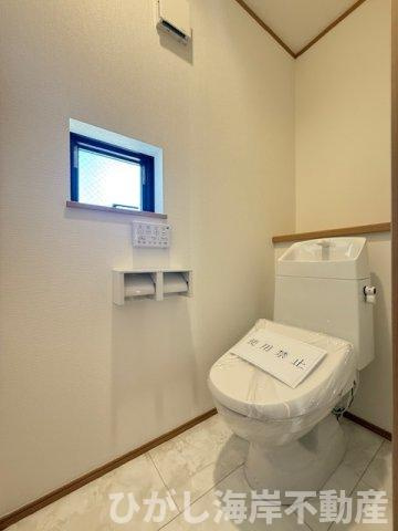 茅ヶ崎市香川４丁目　新築戸建のトイレ|洗浄機能付きお手洗い