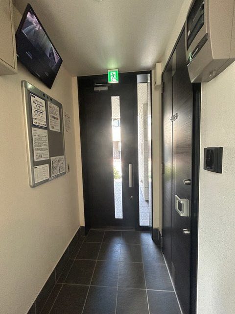 ミオ・アロッジョのロビー|内廊下です