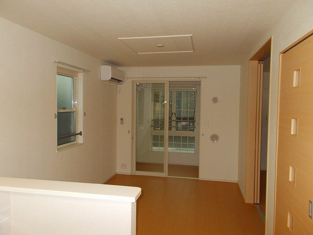 【居間・リビング】