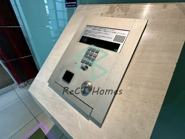 グラジオ元町プレミアムのエントランス