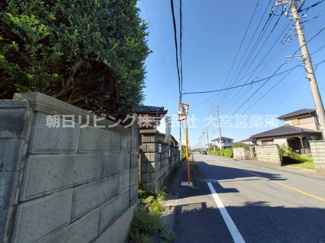 【前面道路含む現地写真】 | 蓮田市根金古家付土地