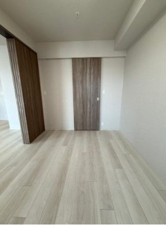 【洋室】 | リーフィアタワー海老名ブリスコート | 洋室　約5.5帖