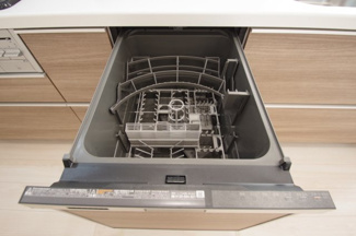 【キッチン】 | 【仲介手数料無料！！】府中市四谷４丁目　新築戸建て（全5棟）5号棟　4890万円 | ビルトイン食洗機