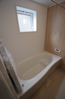 【浴室】 | 【仲介手数料無料！！】府中市四谷４丁目　新築戸建て（全5棟）5号棟　4890万円