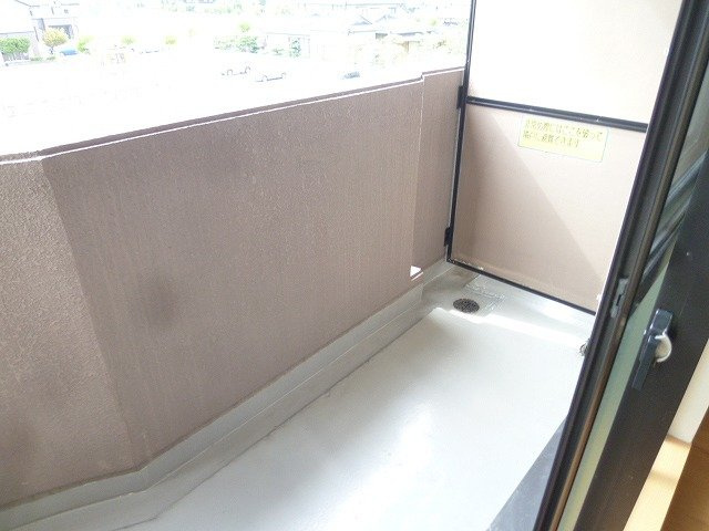 【バルコニー】