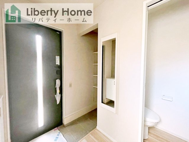 牛久市南17期　新築戸建の玄関