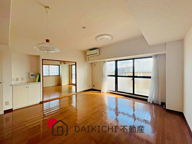 【居間・リビング】 | ライオンズガーデン久喜参番館　中古マンション