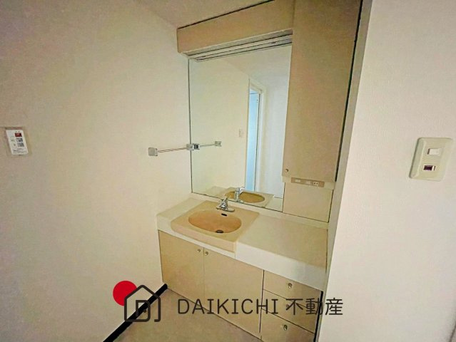 【独立洗面台】 | ライオンズガーデン久喜参番館　中古マンション