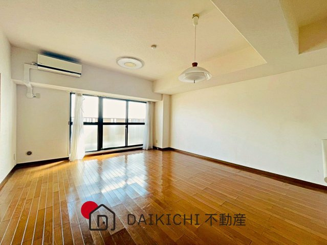 【居間・リビング】 | ライオンズガーデン久喜参番館　中古マンション