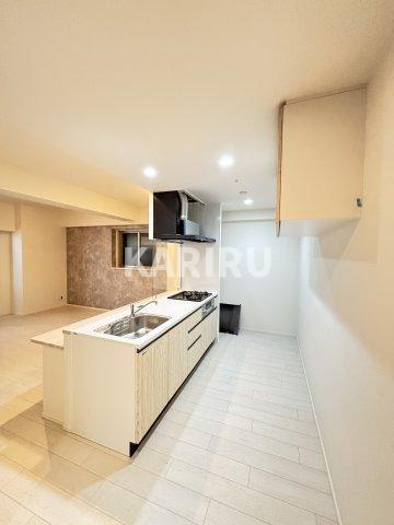 スプランディッド上本町WESTのキッチン