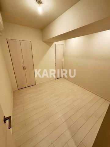 スプランディッド上本町WESTの洋室