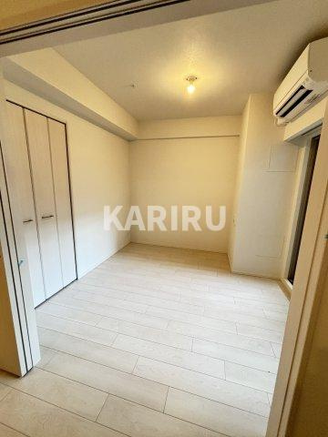 スプランディッド上本町WESTの洋室